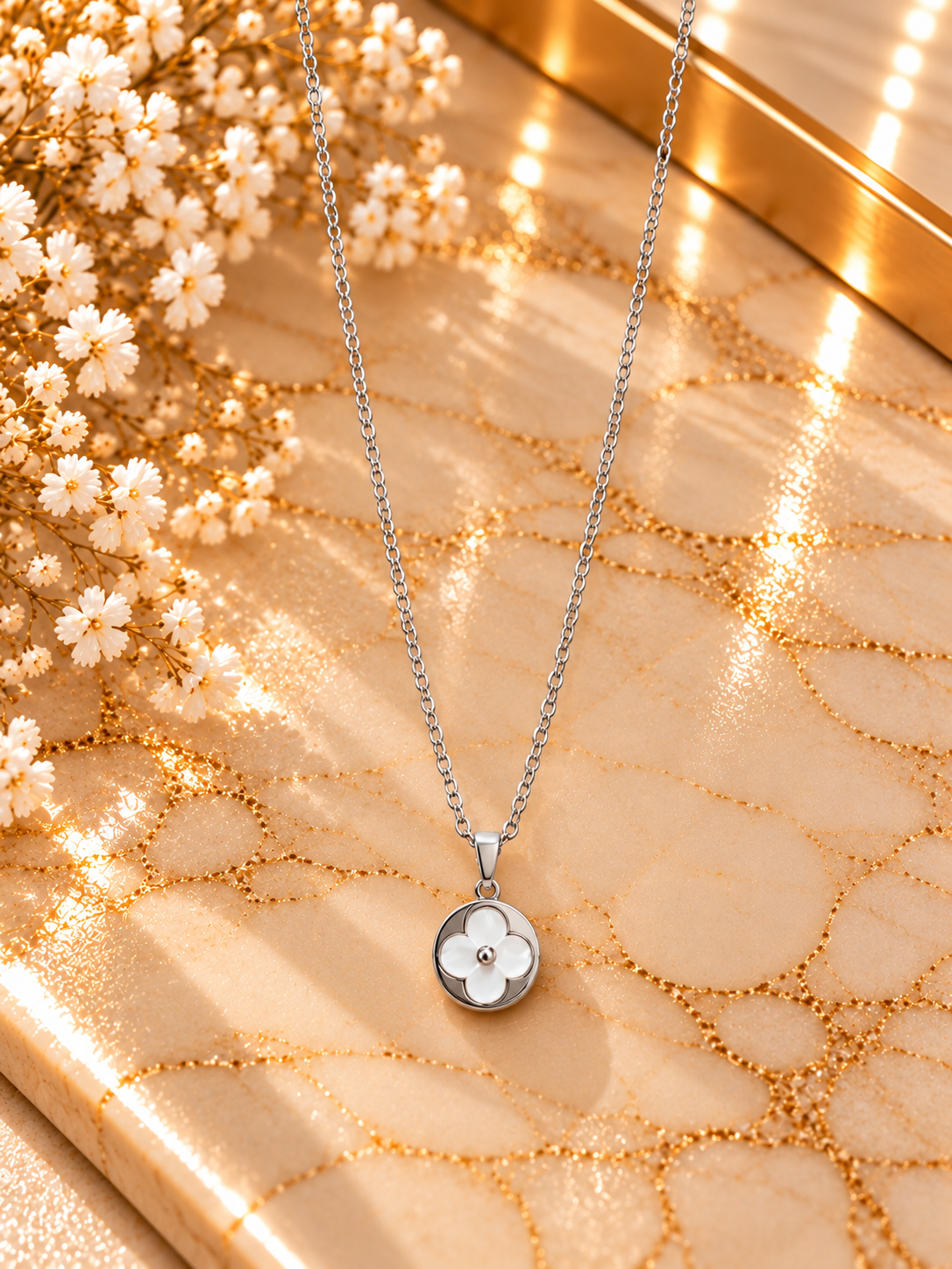 Ivory Clover Necklace
